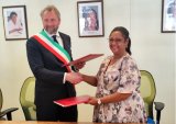 Seychelles’ Victoria and Italy’s Carpignano Sesia unite in twinning agreement